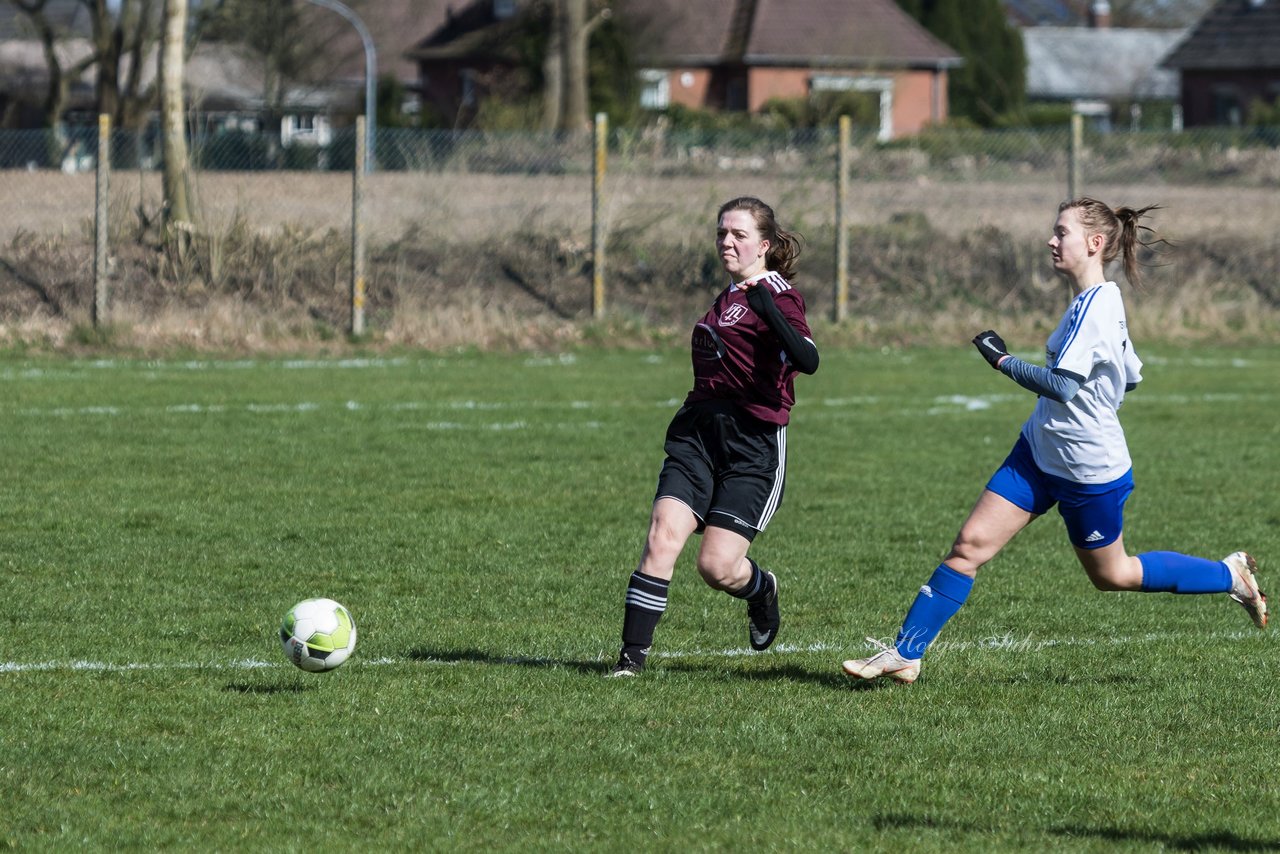 Bild 124 - Frauen TSV Wiemersdorf - VfL Struvenhuetten : Ergebnis: 3:1